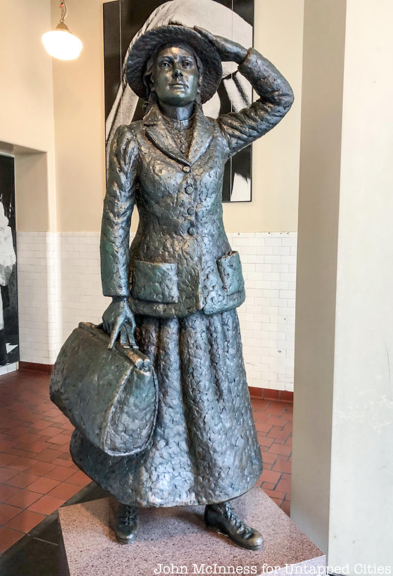 Statue of Annie Moore