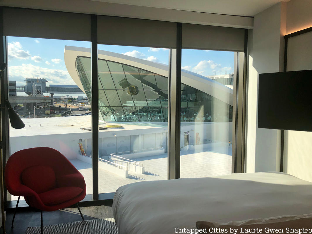 A Look Inside the Fabulously Retro Hotel Rooms at TWA Hotel - Untapped ...