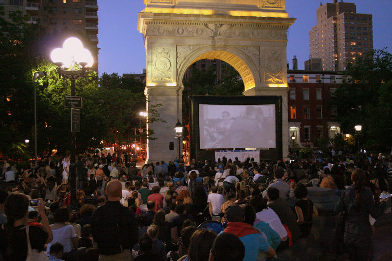Where outdoor movies are shown in Washington Square Park