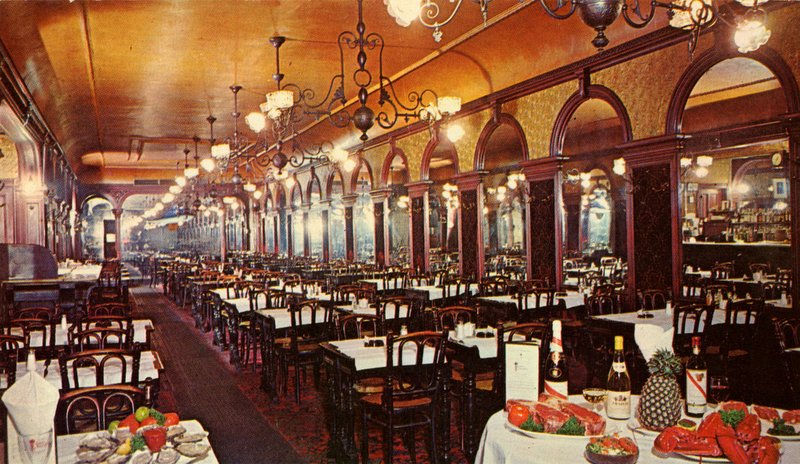 A colored postcard with a picture of the dining room at Brooklyn's Gage & Tollner restaurant