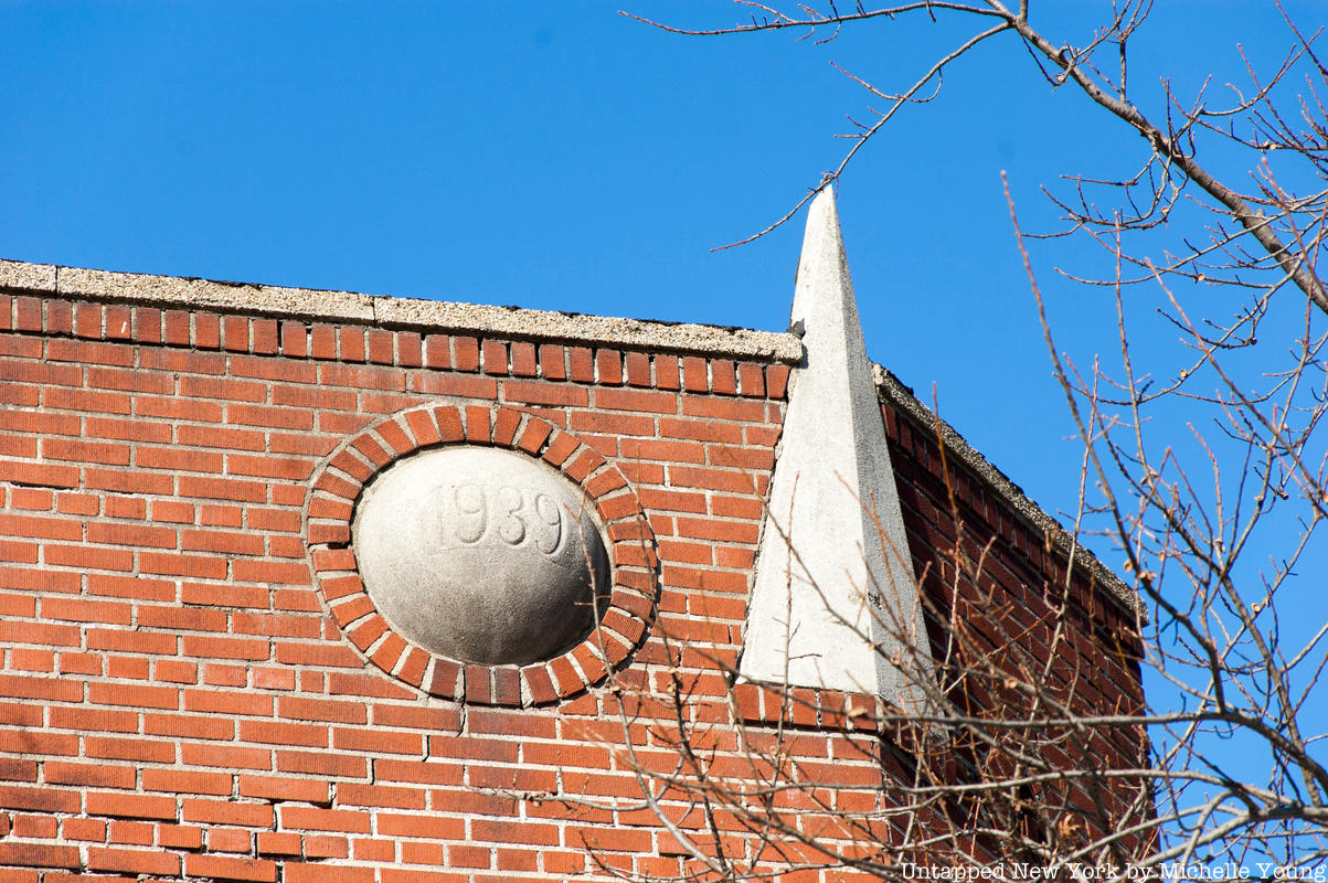 Detail of House in Queens with Trylon and Perisphere on it