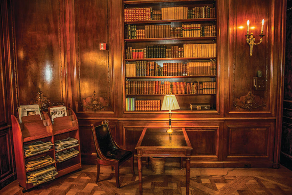 The Members' Room on the second floor is a computer-free quiet haven with current magazines and newspapers. (Photo by Beth Perkins; courtesy of The New York Society Library)