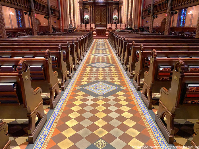 Encaustic tile by Maw & Company on the floor of Central Synagogue