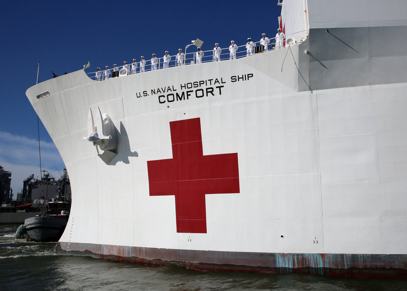 USS Comfort U.S. Navy photo by Bill Mesta/Released
