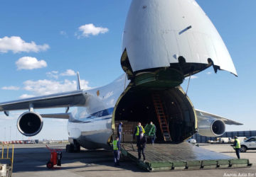arrival of Russian military plane Antonov-An-124-100 ta JFK Airport with coronavirus medical supplies