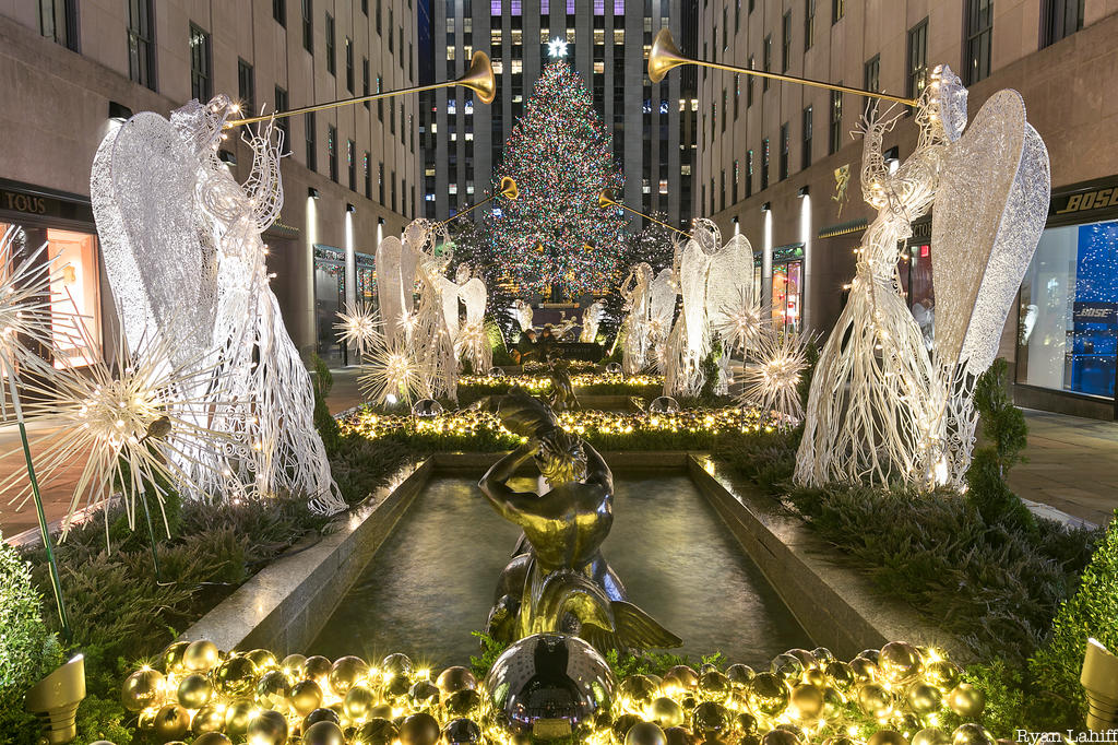 Rockefeller Center Channel Gardens December 2019