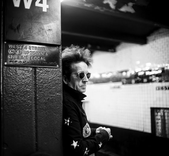 Willie Nile in the subway