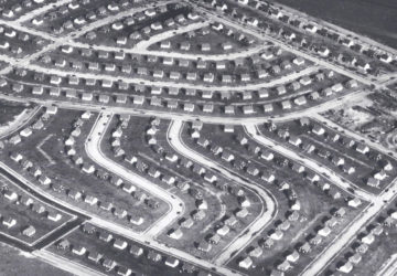 An aerial view of the planned streets of Levittown, Long Island