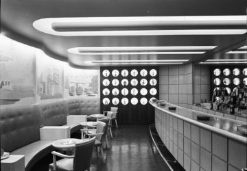 Seagrams Executive Bar in Chrysler Building