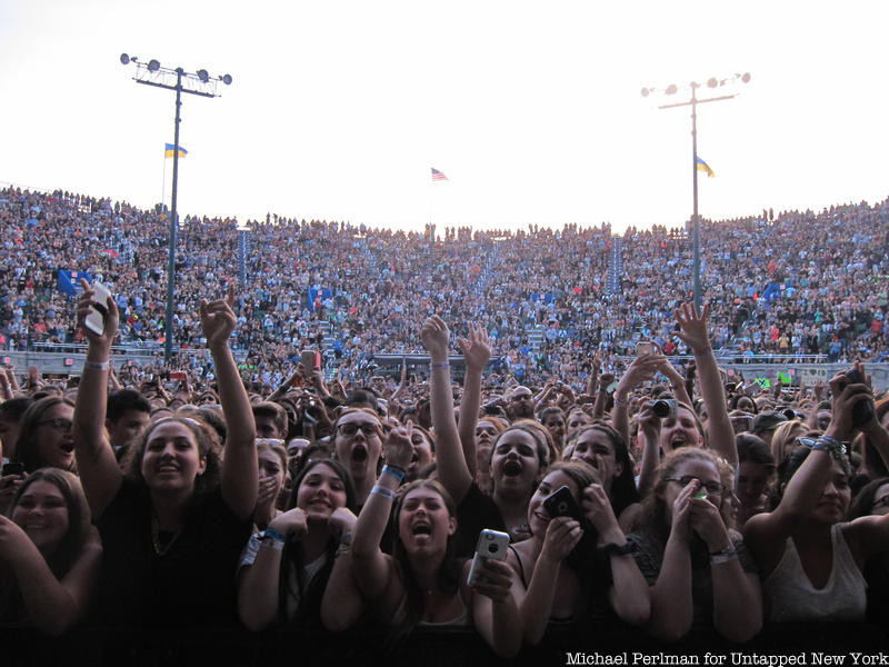 Crowd at Ed Sheeran concert in Forest Hills Stadium