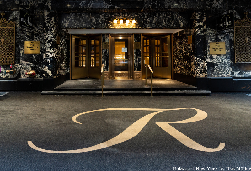 R logo carpet at Roosevelt Hotel