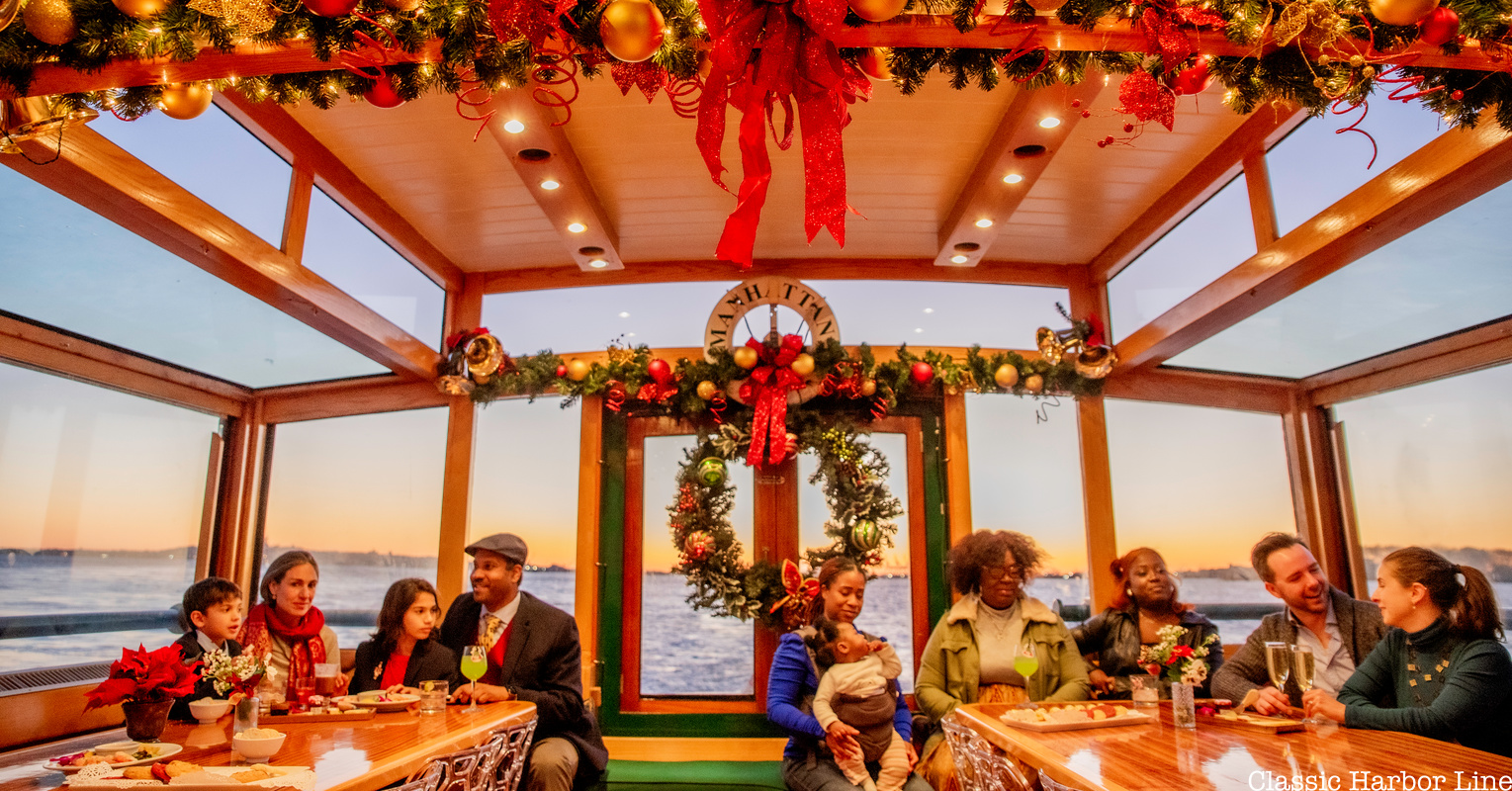 Classic Harbor Line holiday cruise in nYC