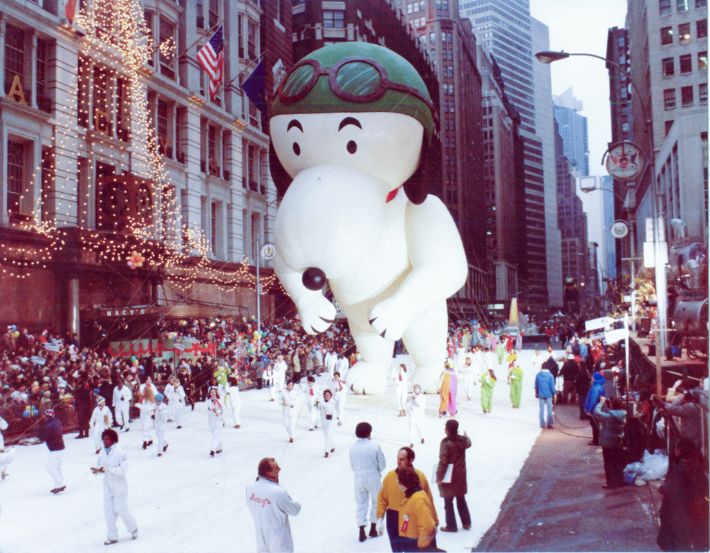 Snoopy balloon at the Macy's Thanksgiving Day Parade