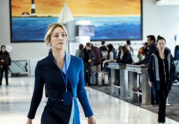 Kelly Cuoco as Cassie Bowden in the Flight Attendant