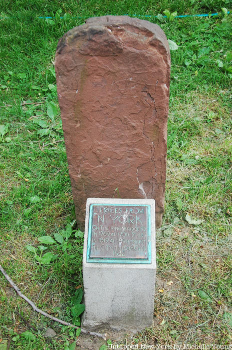 A mile marker at the Morris-Jumel Mansion