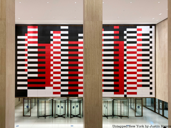 A mural by Josef Albers in the MetLife Building at Grand Central Terminal
