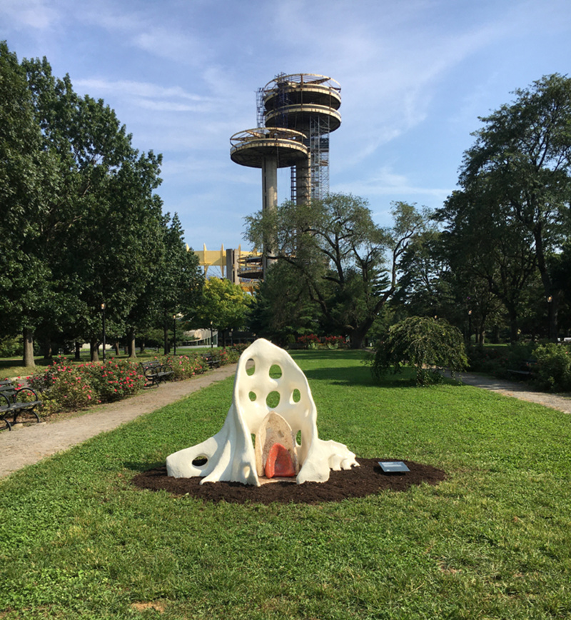 Endangered Fossils by Judith Modrak at Flushing Meadows Corona Park. Courtesy of the artist.