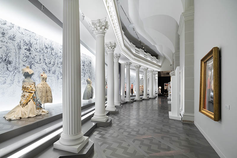 Christian Dior Designer of Dreams exhibition rotunda of 18th century inspiration