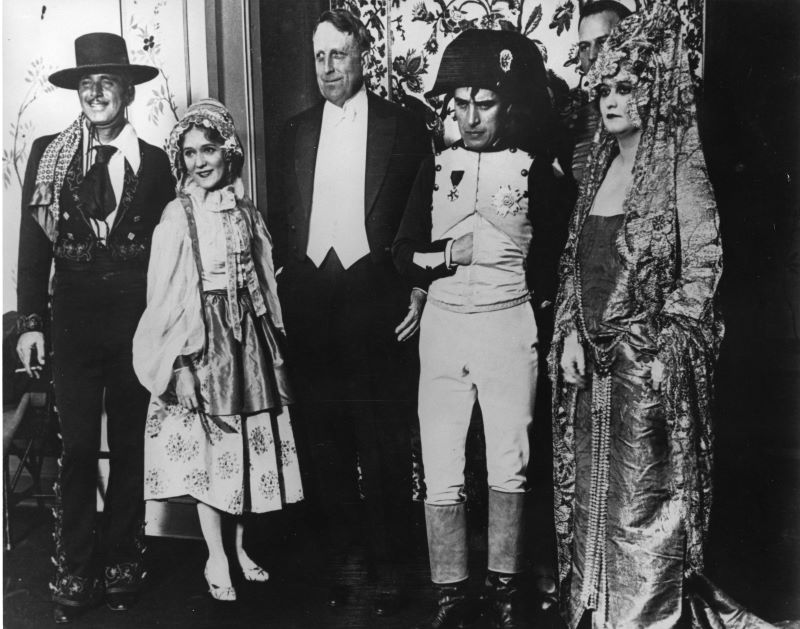 William Randolph Hearst (center in tuxedo) with party attendees (from left to right) Douglas Fairbanks, Mary Pickford, Charlie Chaplin and Princess Bibesco. Credit: Marc Wanamaker/Bison Archives