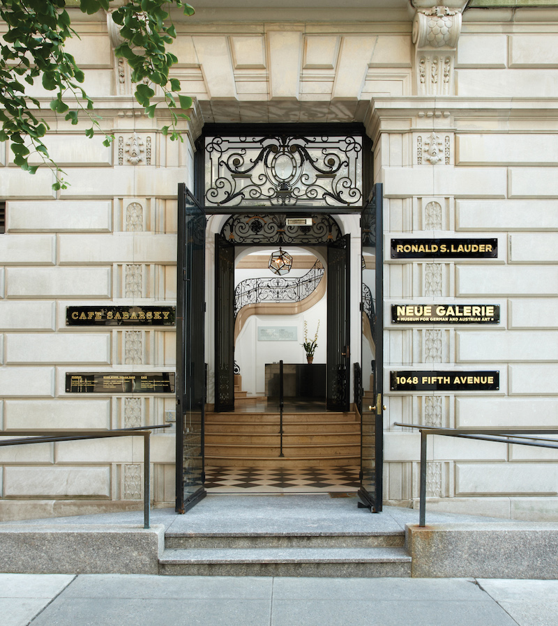 Entrance to the Neue Galerie