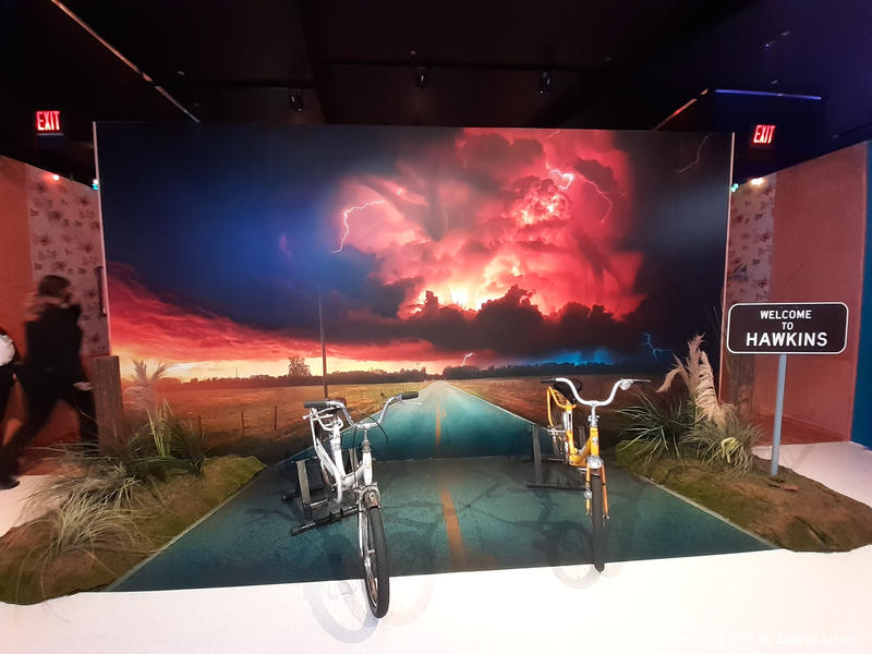 photo setting with bikes at the Stranger Things store