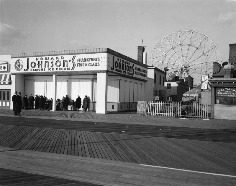 Howard Johnson's ice cream shop at Coney Island in 1940
