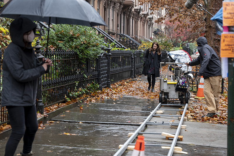 Anna Chlumsky filming in Park Slope for Inventing Anna
