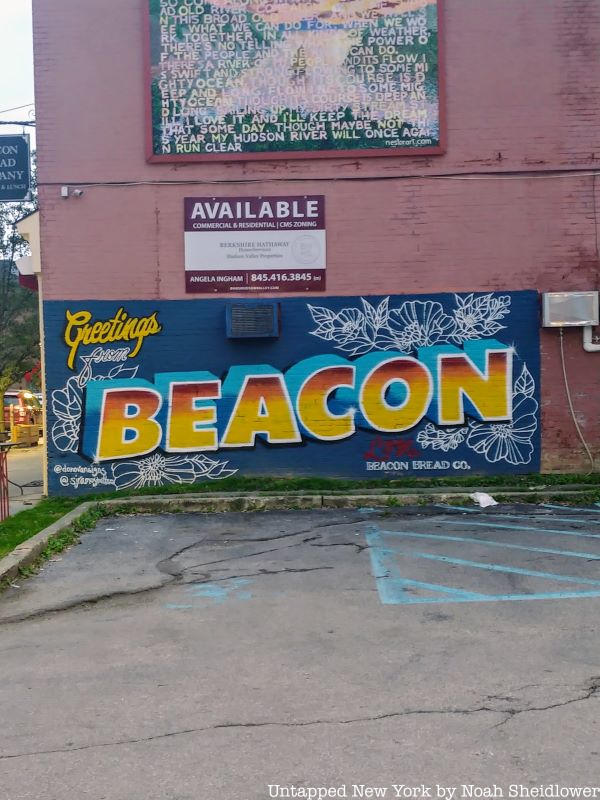 Beacon Sign