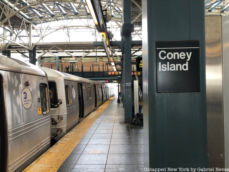 coney island Q train terminal
