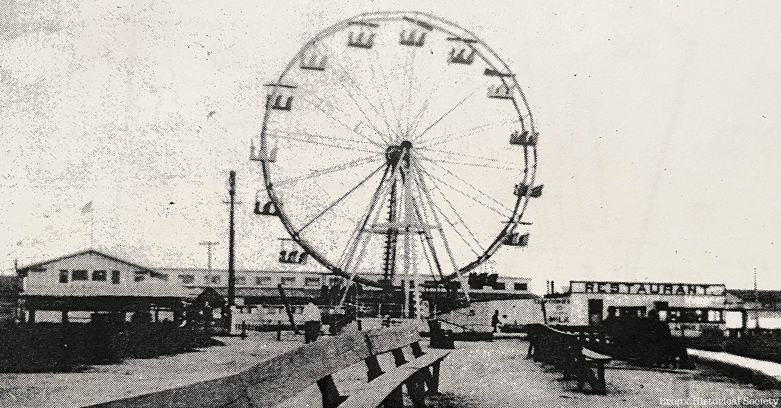 Clason Point amusement park ferris wheel