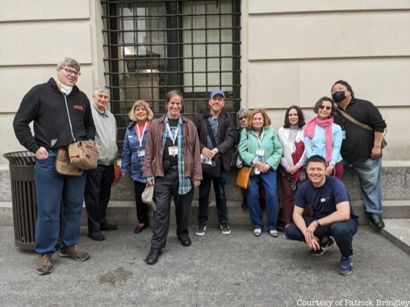 A group of tourgoers on the Met museum tour!