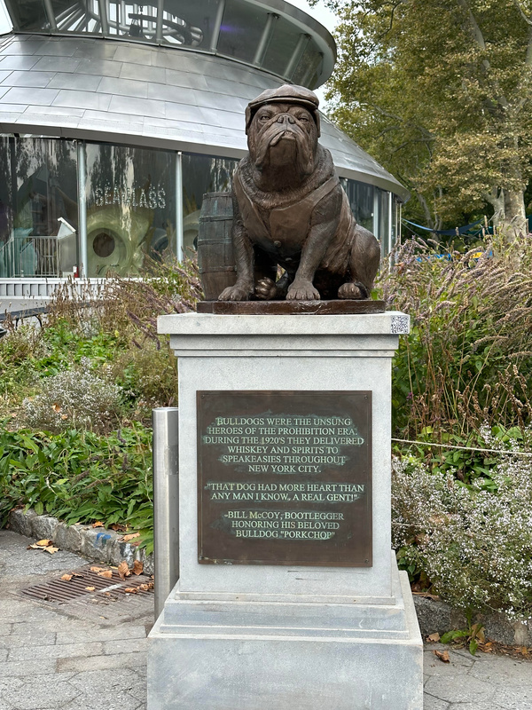 A statue of Porkchop the bulldog bootlegger
