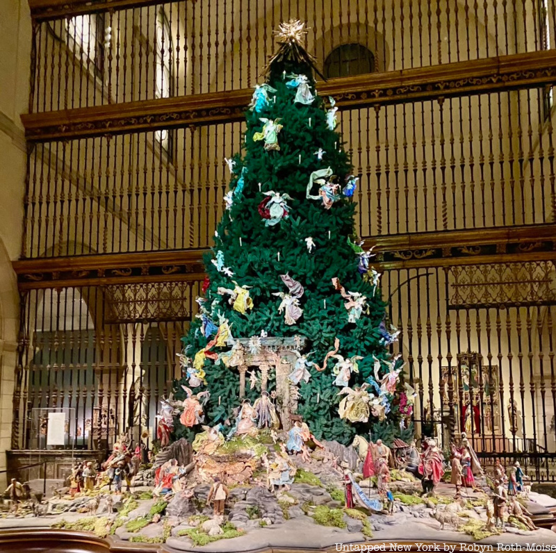 Met Museum Christmas Tree
