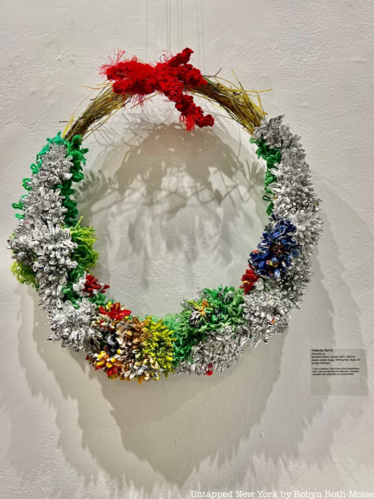 A sparkly wreath