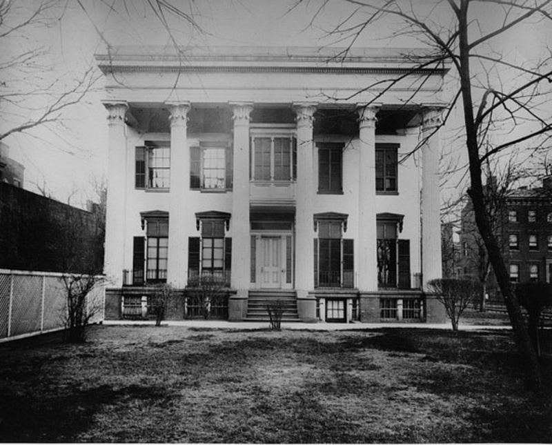 The lost Bowen Mansion in Brooklyn