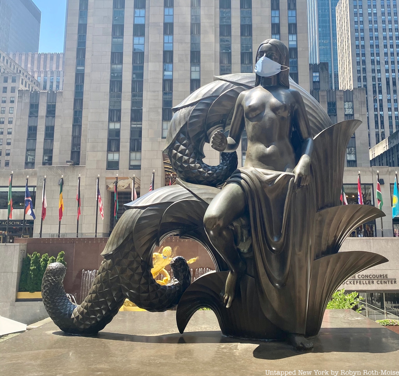 Maiden sculpture at Rockefeller Center