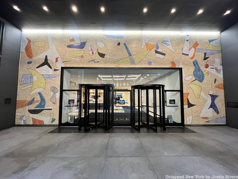 Max Spivak mural at 5 Bryant Park