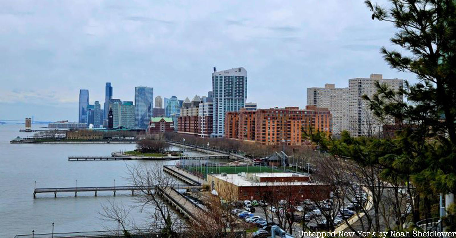 The 1st Forward Pass in Football Was Thrown in Hoboken