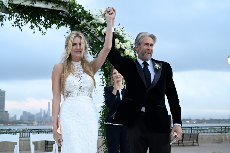 Wedding Ceremony on Ellis Island in Succession