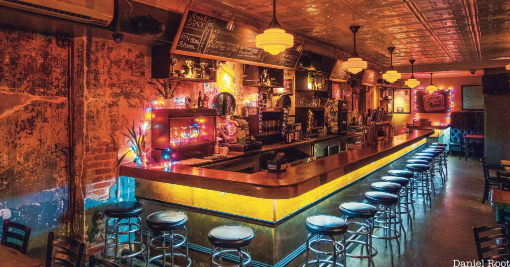 New York Bars at Dawn Image