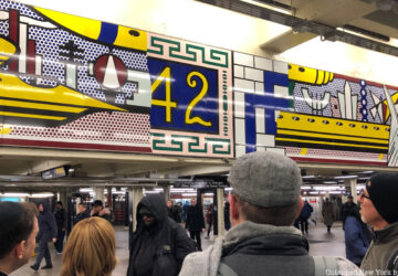 Roy Lichtenstein art tin the Times Square Subway