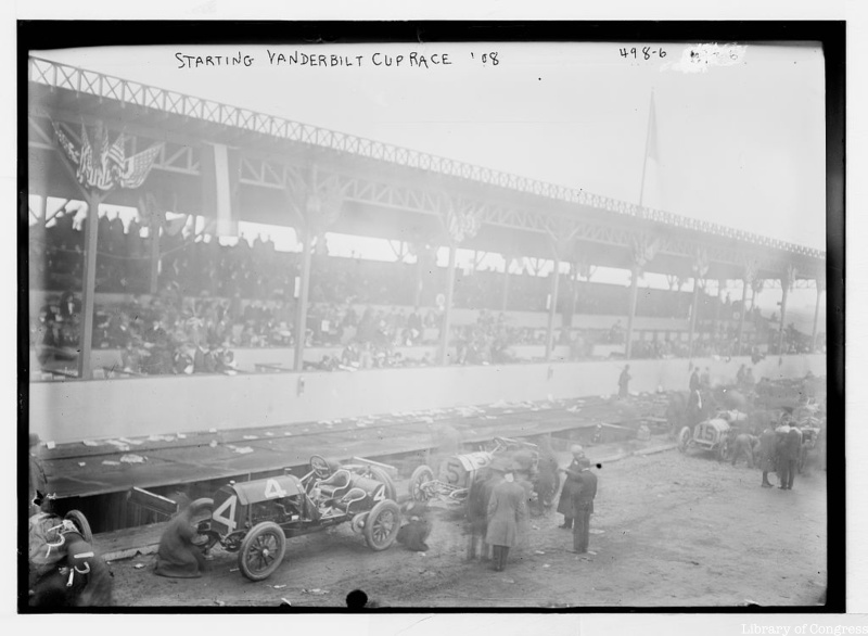 Grandstand at the Vanderbilt Cup in 1908