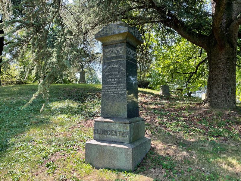 Gravestone at Green-wood cemetery