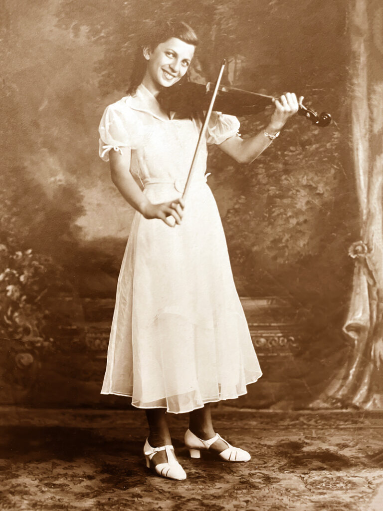 Mildredn Kirshembaum with her violin