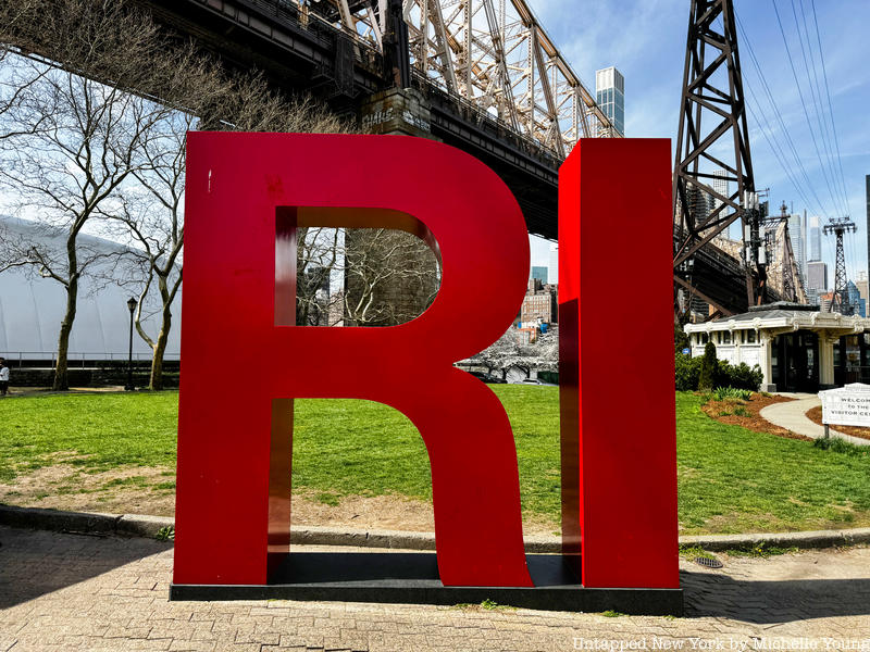 RI sign on Roosevelt Island